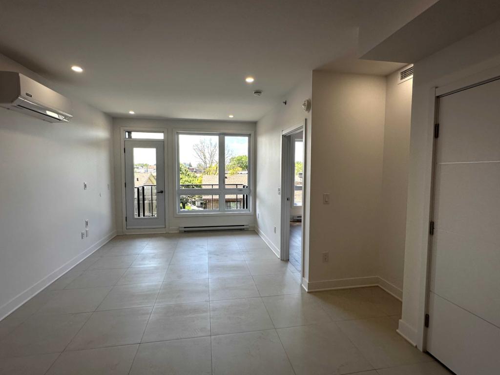 NEW 1-Bedroom Condo for Rent – St-Leonard 4