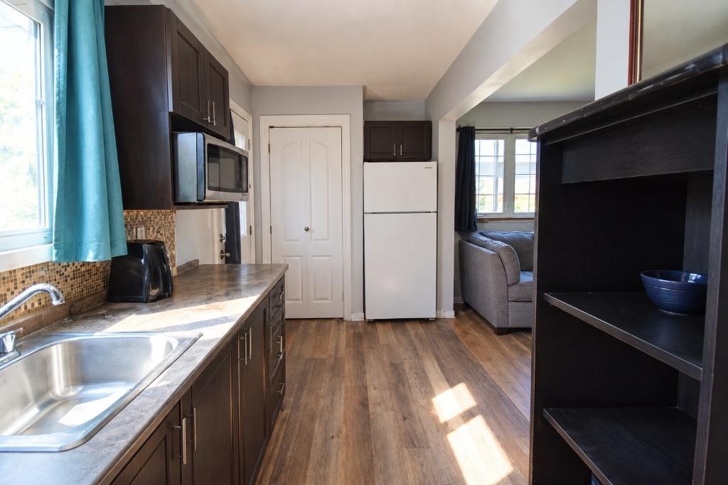 3 1/2 – 1 Chambre – Électros Inclus – Dispo 9 Oct 5