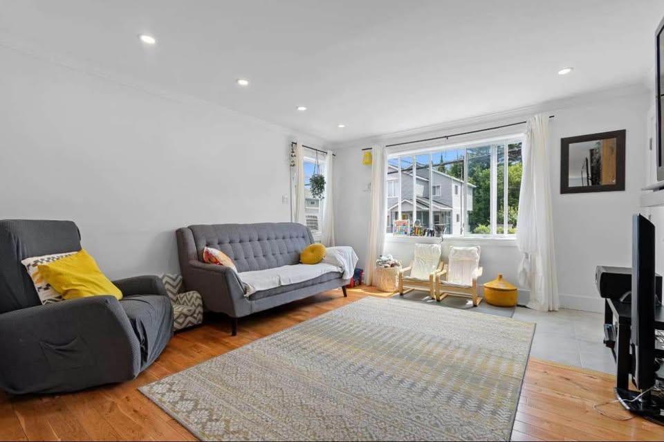 Grand 5½ à Hull | 3 chambres | Chauffé et éclairé | 2 stationnements 3