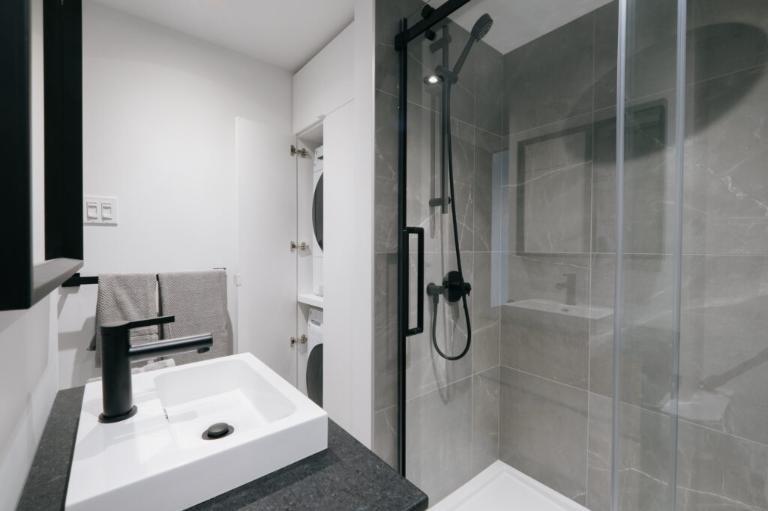 Loft studio entièrement meublé à louer Saint-Jean-Baptiste septembre 2026 2