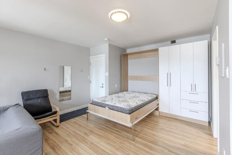 Loft studio entièrement meublé à louer Vieux-Québec juillet 2026 5