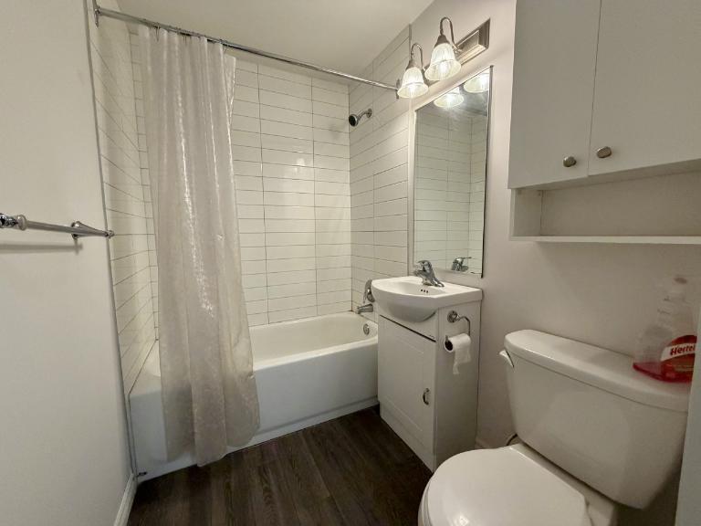 Loft studio entièrement meublé à louer Sainte-Foy septembre 2026 5