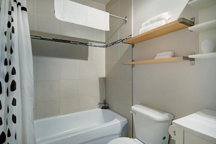 Loft studio entièrement meublé à louer Saint-Jean-Baptiste septembre 2026 5