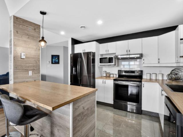 315 Av. Henri Mérette, Pointe-Calumet, QC, Canada — photo 3