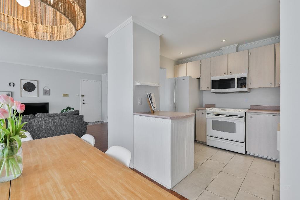 grand 4 et demi à louer Repentigny 3