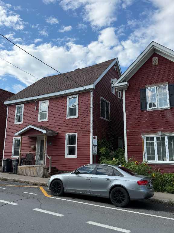61 Rue Saint-Charles, Saint-Jean-sur-Richelieu, QC, Canada — photo 1