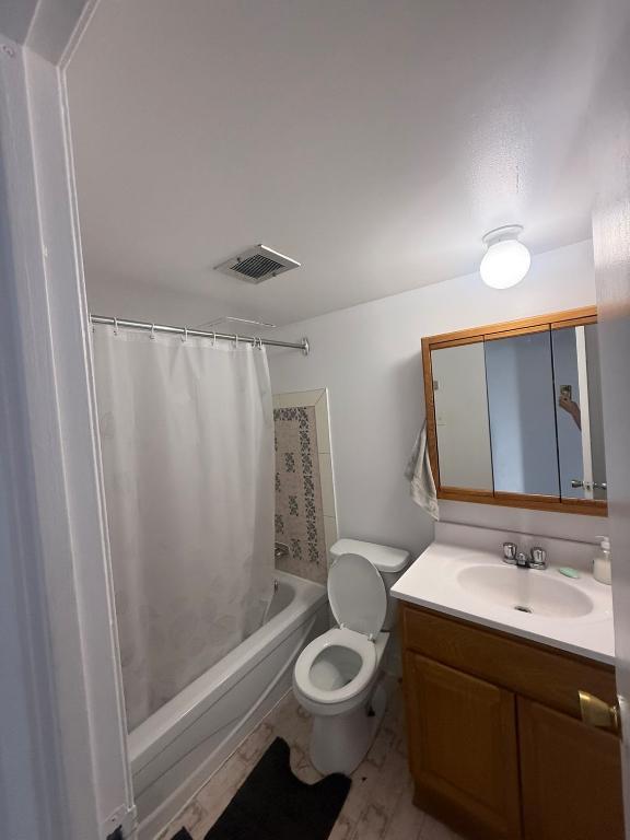3 ½ À LOUER – MONTRÉAL-NORD | TOUT INCLUS + STATIONNEMENT 2