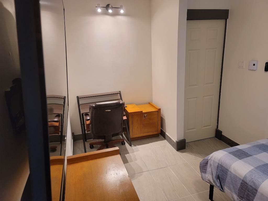 Libre 1er ooctobre. Chambre dans la colocation Chomedey. Tout inclus++++ 2