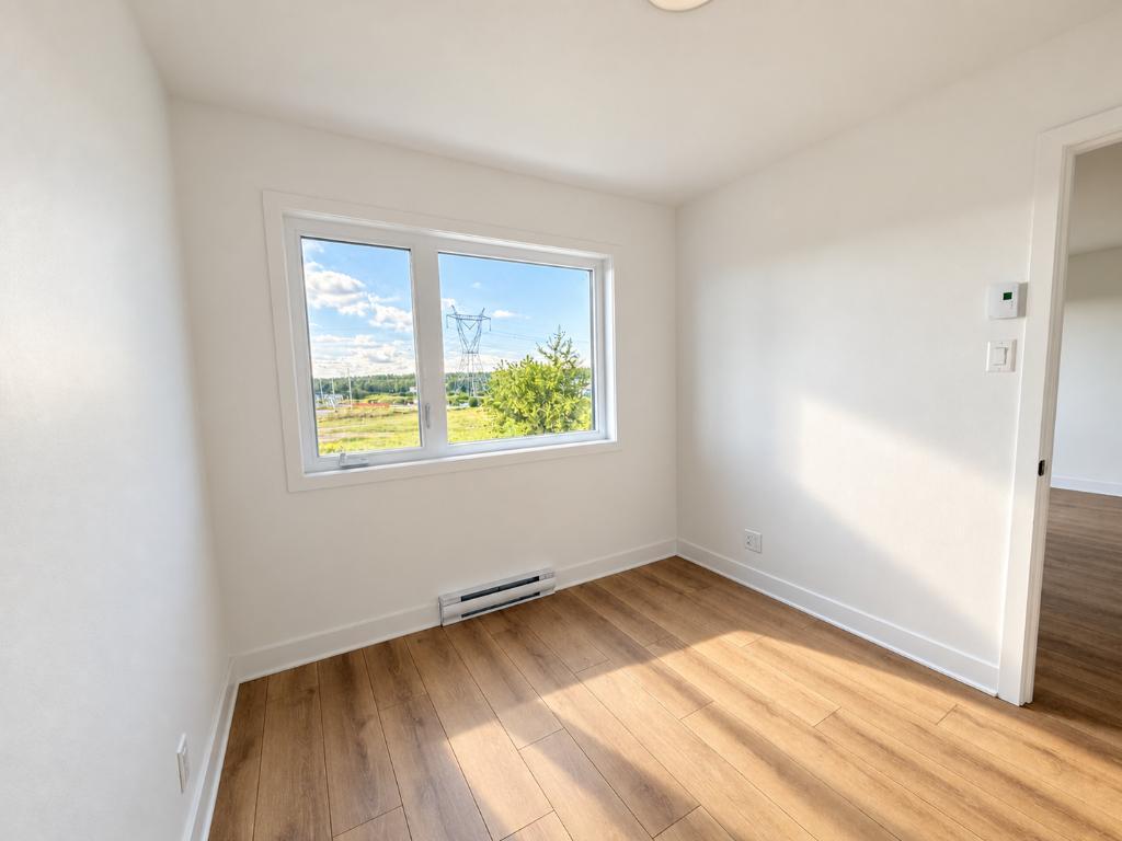 5 1/2 NEUF 2025 à Granby - 3 chambres, 3e étage, A/C, animaux acceptés, borne VÉ 5