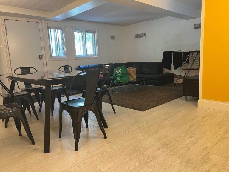 Studio - Montréal - $734 /mo 5