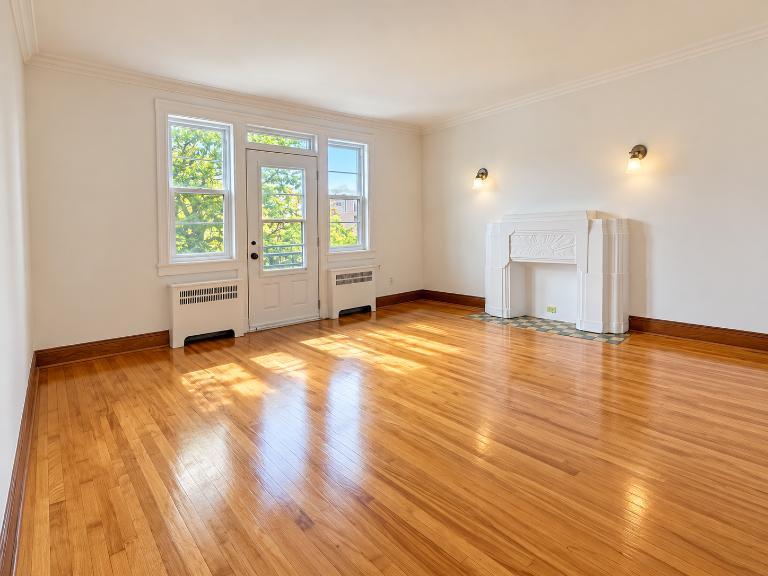 2 CH - 1 SDB - Montréal - $1,600 /mo 4