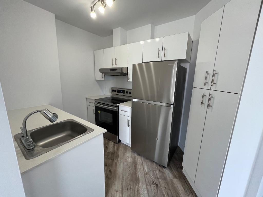 Charmant 3½ situé dans le secteur Notre-Dame-de-Grâce (NDG) 4