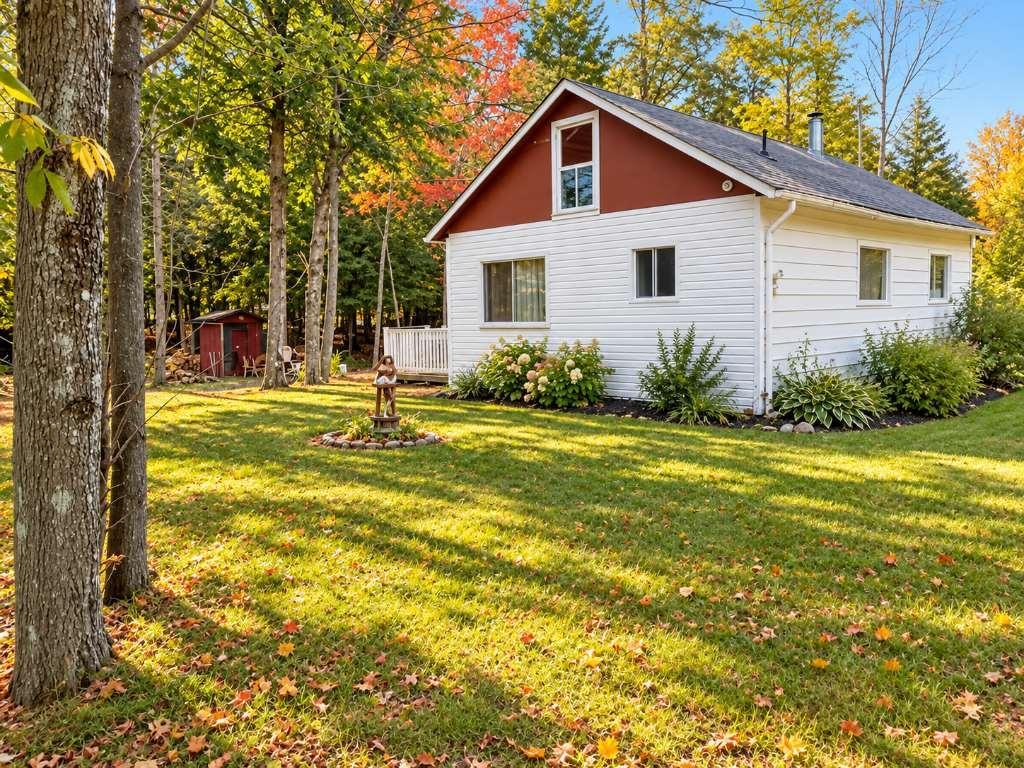 3085 Chemin Victor, Cookshire-Eaton, QC, Canada — photo 2