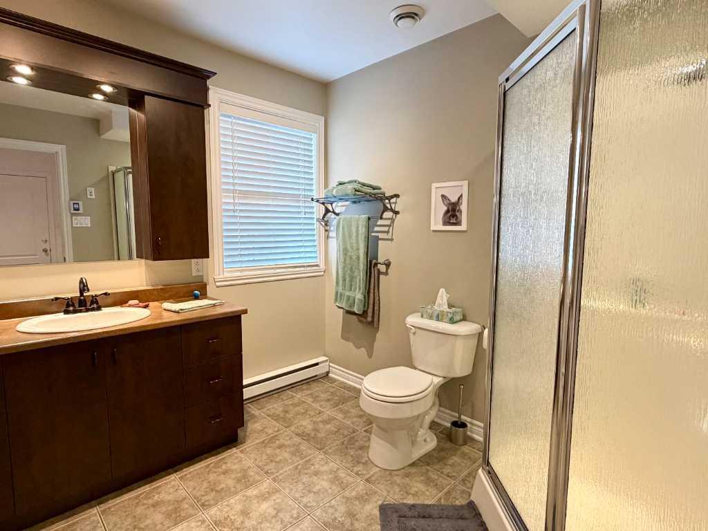 4 1/2 condo à louer Pointe-aux-trembles 5