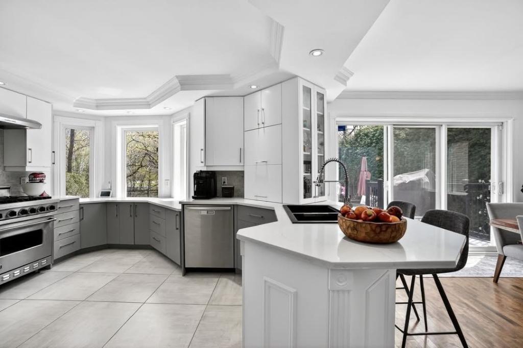 1315 Rue de Plaisance Terrebonne, QC, Canada — photo 3