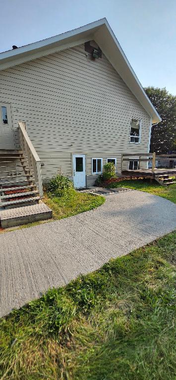 1399 Rue Campbell, Sherbrooke, QC, Canada — photo 3