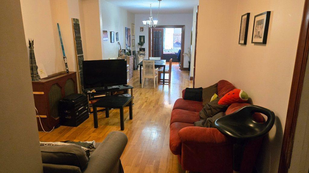 Chambre dans 6½ sur le Plateau avec colocs sympas (639) 5