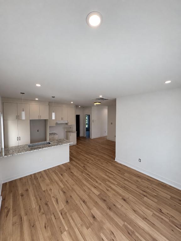 À LOUER – 2 CHAMBRES + BUREAU – MASSON-ANGERS 5