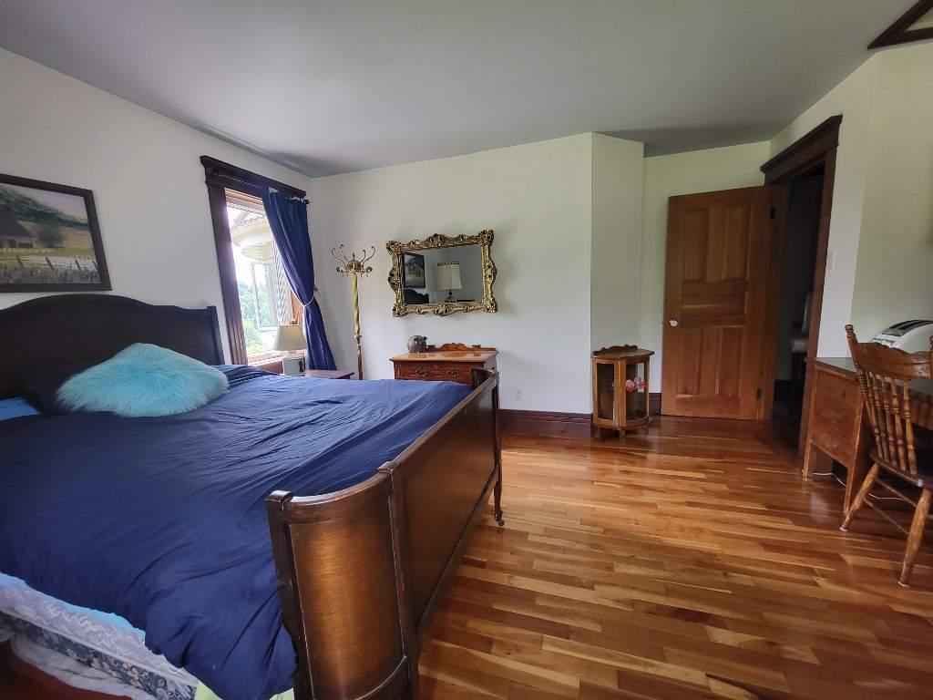 Chambre au bord de L'eau 3
