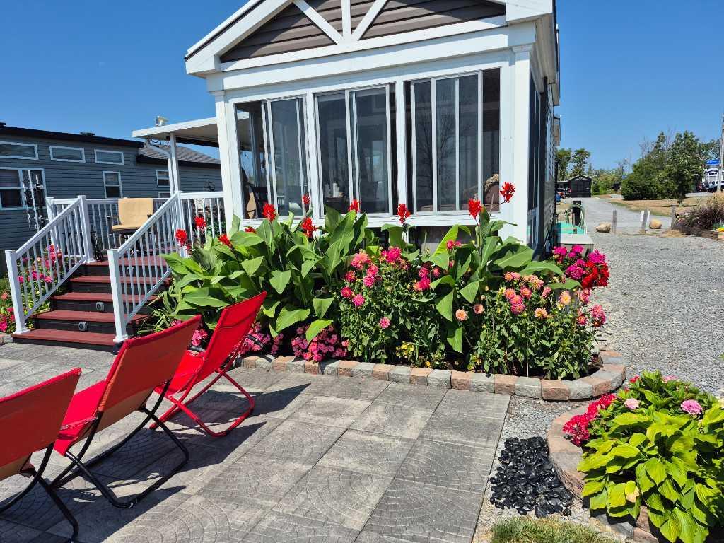 237 Salmon Point Road Cherry Valley Ontario — photo 2