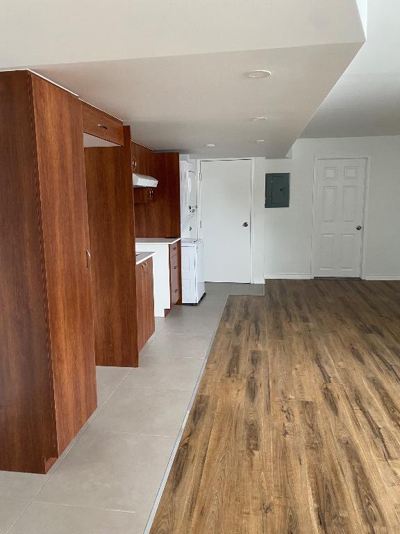 3 1/2  semi-meublé à louer à Laval (Ste-Rose) 2