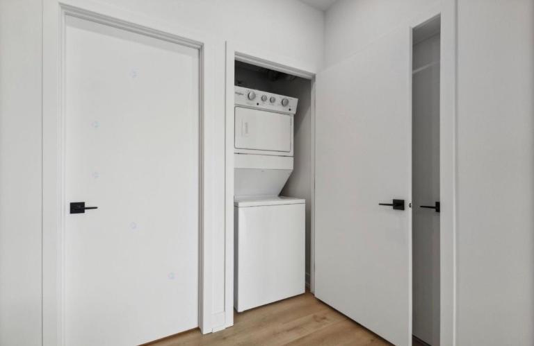 2 CH - 1 SDB - Gatineau - $2,130 /mo 3