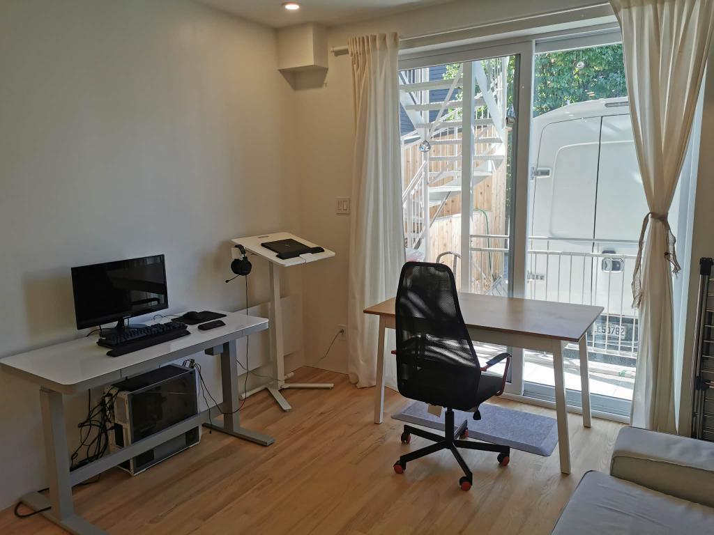 Cozy 3½ situé au cœur du Village Masson, dans le secteur Rosemont–La Petite-Patrie, disponible pour cession de bail à compter du 1er janvier 2027. 2