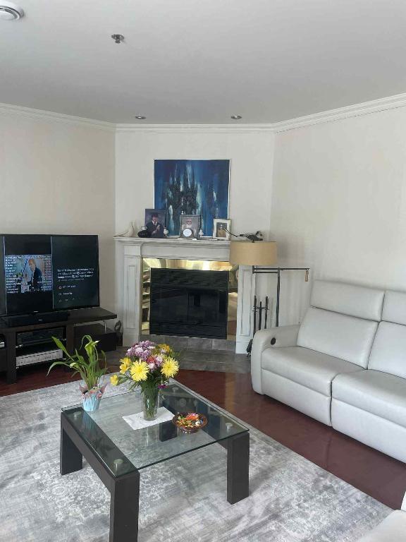 Beau condo meublé aux Iles Yale 3