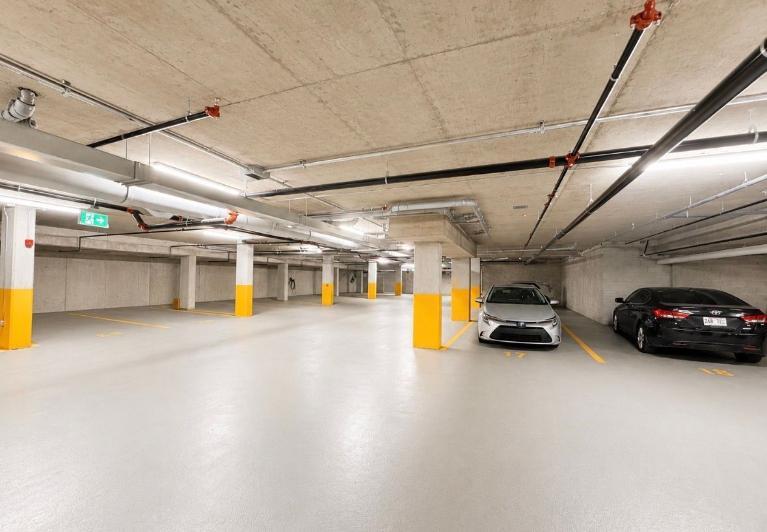 PENTHOUSE 5½ AVEC VUE SUR LE FLEUVE À LOUER À LASALLE 2