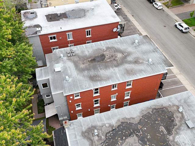 2145 25e Rue — photo 3