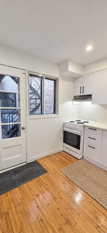 CESSION DE BAIL – 4½ / 2 chambres – Plateau Mont-Royal 3