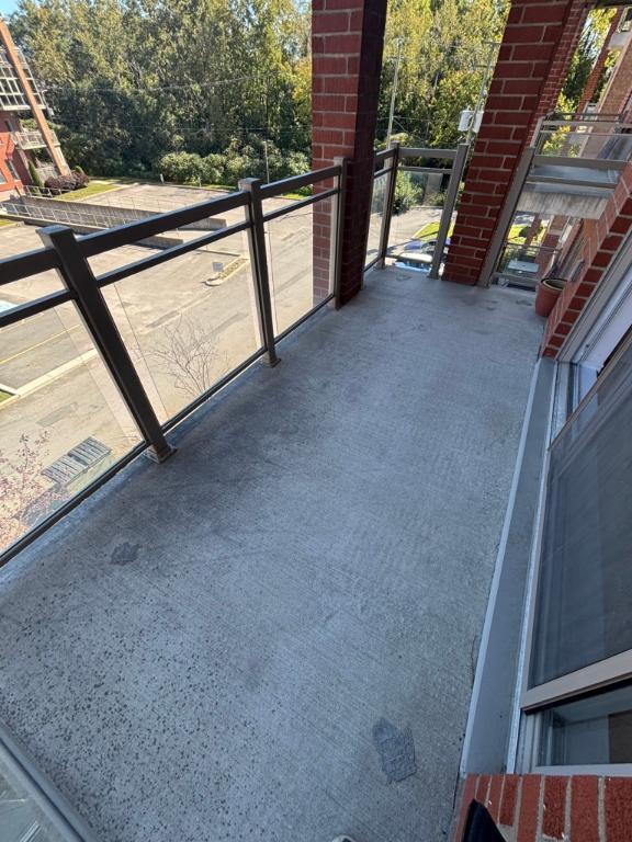 À QUI LA CHANCE! 4½ À 1 795 $ | 2 CHAMBRES |2 STATIONNEMENTS | 2 SALLES DE BAINS | GARAGE 3