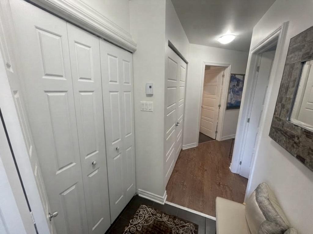 3½ MODERNE À LOUER À LAVAL  – 1 463 $ – DISPONIBLE IMMÉDIATEMENT 5
