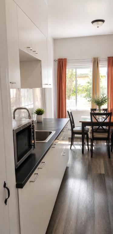 2 CH - 1 SDB - Montréal - $1,400 /mo 2