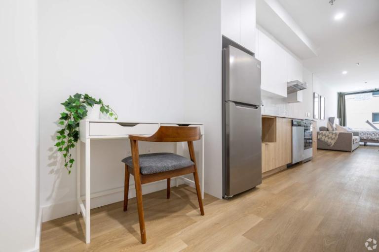 Loft Spacieux au Centre-Ville – Entièrement Équipé et Moderne 2