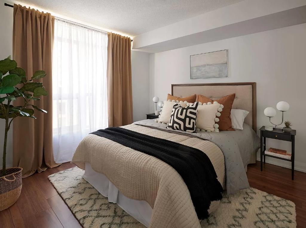 Superbe Meuble complet! Tout Inclus! 4 1/2 pour 1399cad  Disponible maintenant! immediatement! aussi un 3 1/2 pour 899 metro longueuil montreal 3
