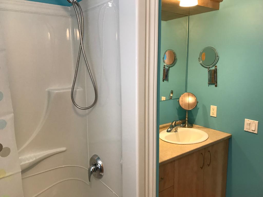 Logement 3 1/2 à louer 4