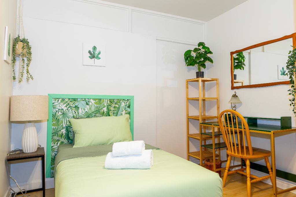 Chambre meublée à Limoilou — départ flexible, tout inclus 2