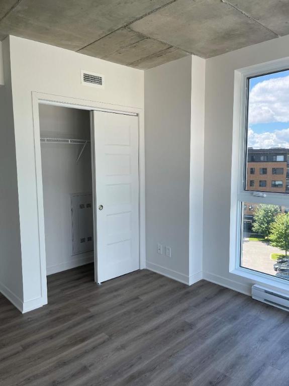 2 CH - 1 SDB - Terrebonne - $2,050 /mo 5