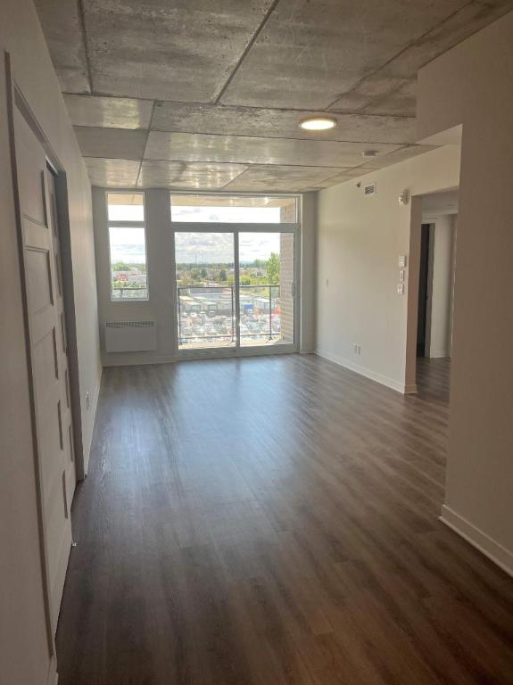 2 CH - 1 SDB - Terrebonne - $2,015 /mo 2