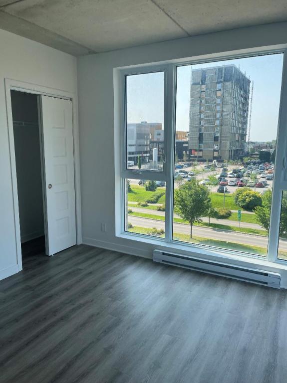 2 CH - 1 SDB - Terrebonne - $2,015 /mo 3