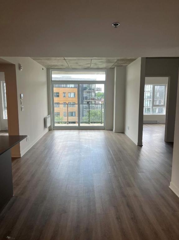 2 CH - 1 SDB - Terrebonne - $2,000 /mo 3