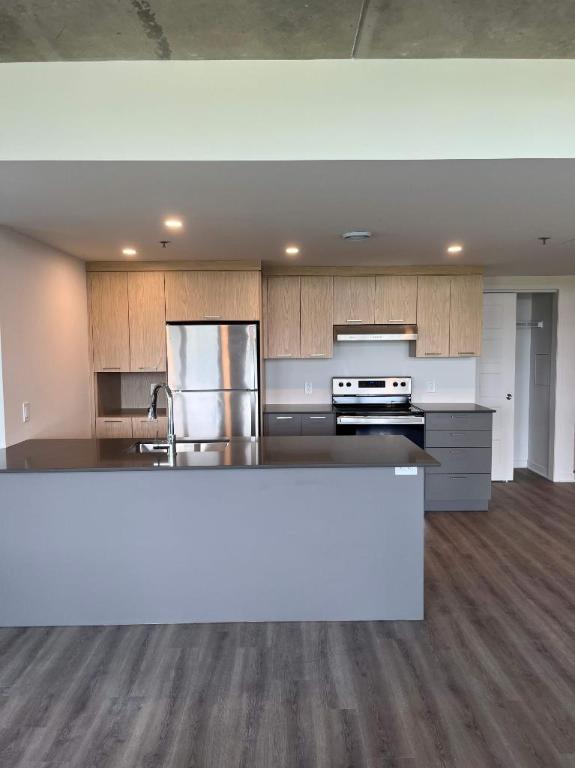 2 CH - 1 SDB - Terrebonne - $2,050 /mo