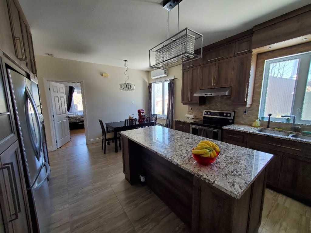 Grand 5 1/2 de luxe avec terrain accessible à l’Ancienne-Lorette 5