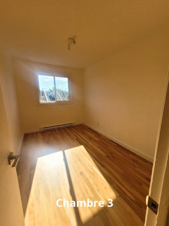 Grand 5 ½ rénové – 3 chambres – Tétreaultville – Honoré-Beaugrand 3