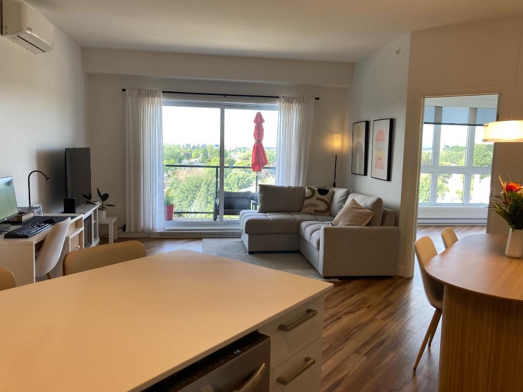 Condo locatif de 3 chambres et 2 salles de bain 2