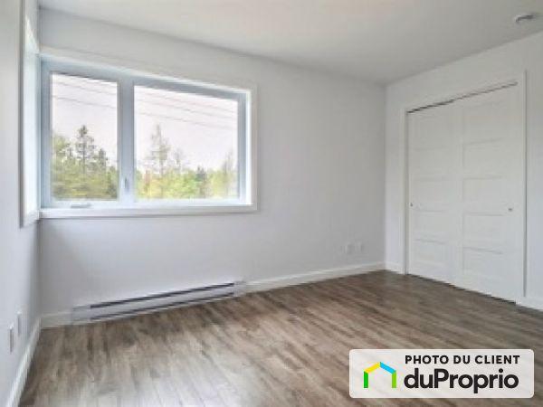 GRAND LOGEMENT 5 1/2 Mirabel 5