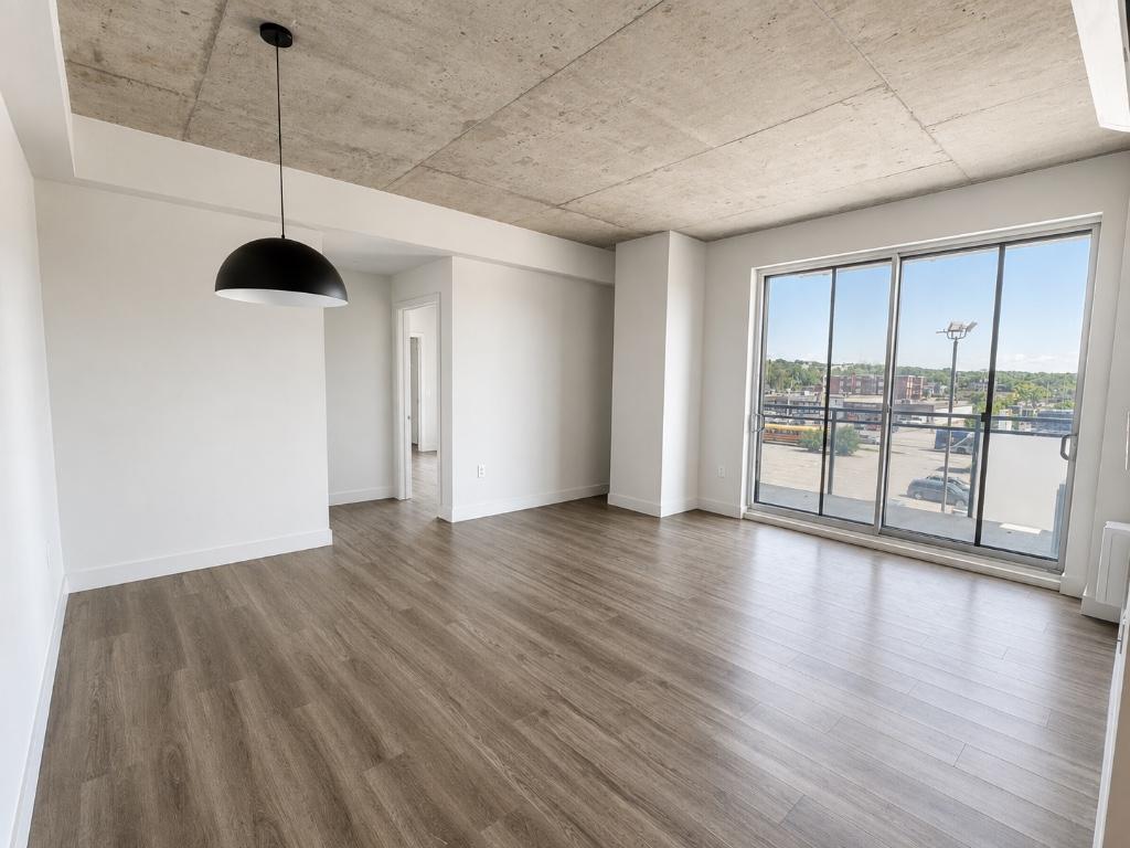 CONDOS LOCATIFS HAUT DE GAMME 4 ½ DEUX SALLE DE BAIN 2