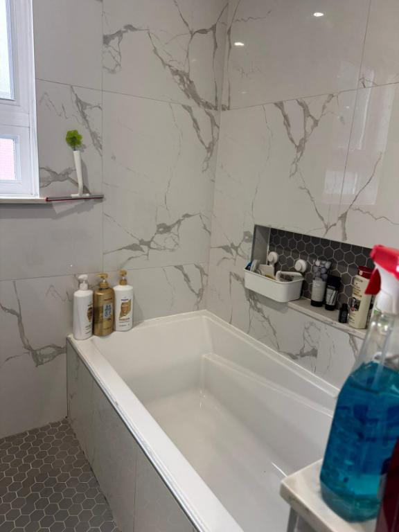 Logement 5 ½ NEUF, lumineux et moderne ! 4