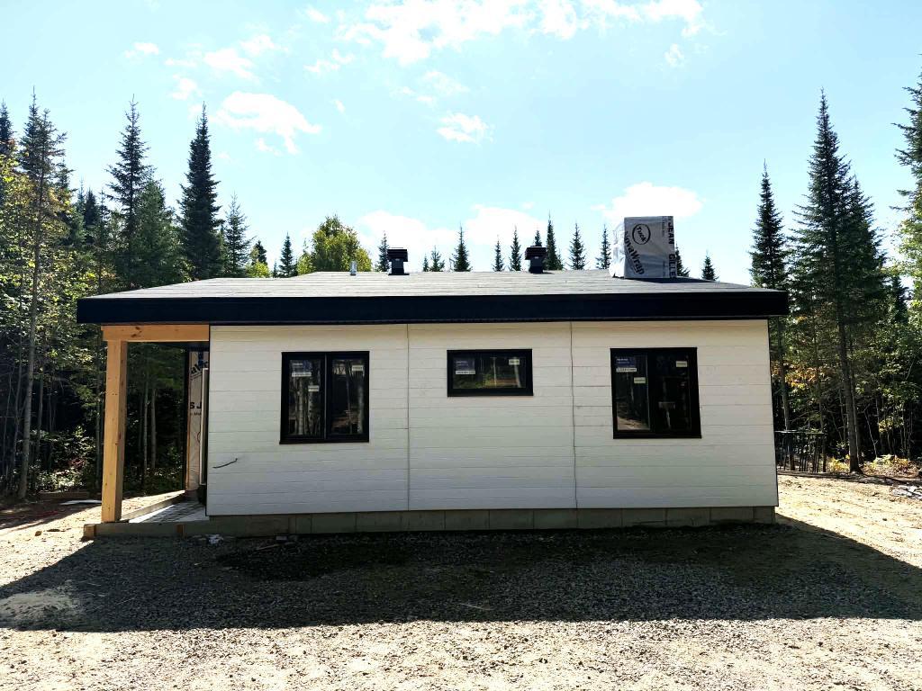 MAISON NEUVE À LOUER 3